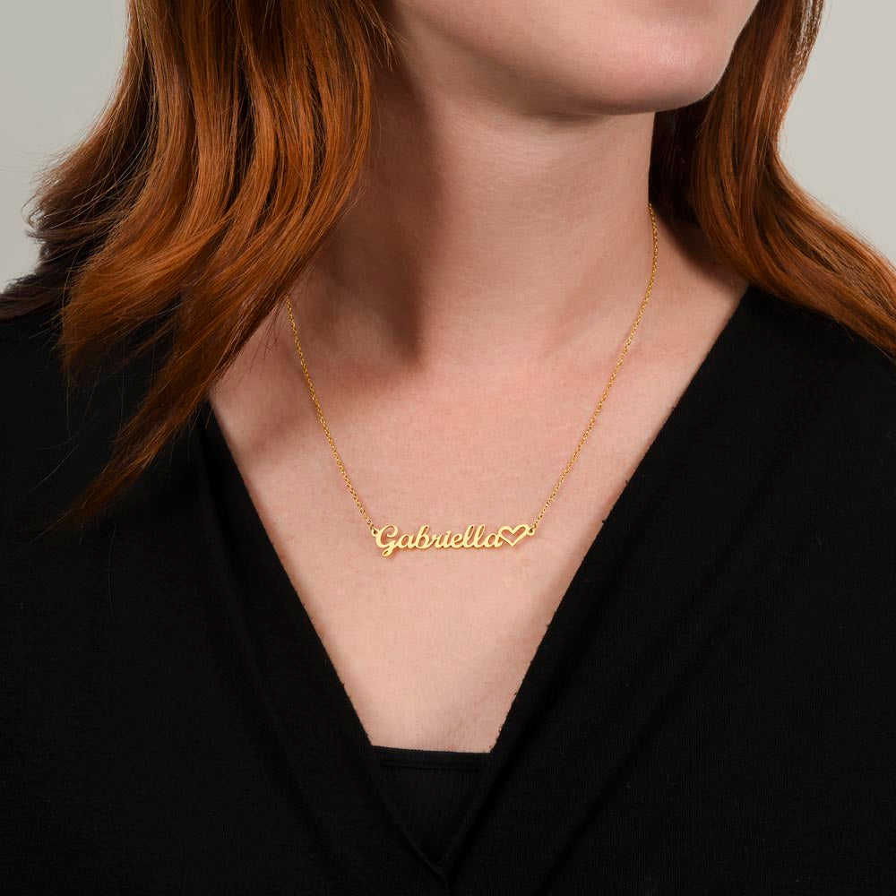 To My Wife. Personalized Heart Name Necklace.
